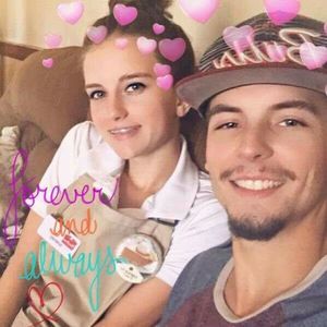 Meet your Posher, Brittney